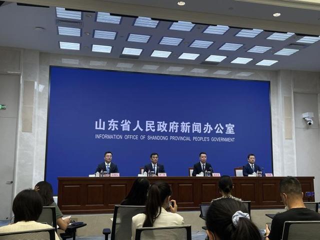 亿博电竞 亿博官网山东聚焦三个“突出”优化生态环境保护方式 2021年度荣膺全国生态环境保护执法大练兵第一(图1)