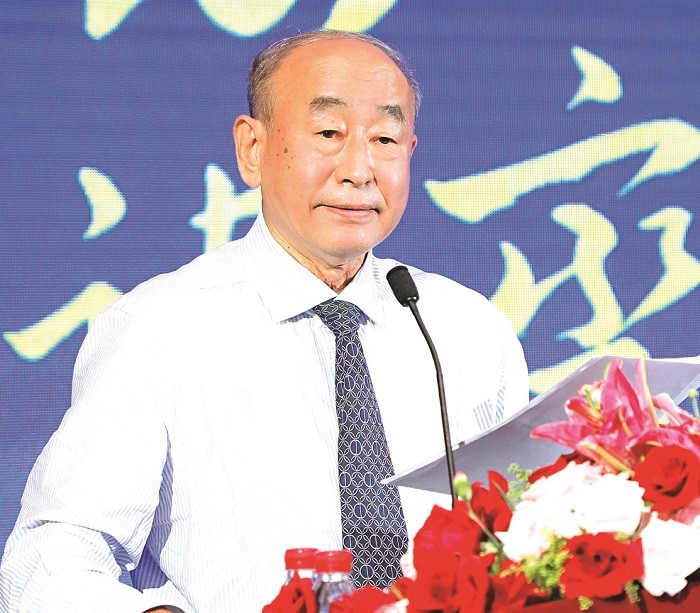 亿博电竞 亿博官网大变局下的能源和化工产业应变之道——第三届中国能源·化工30人论坛嘉宾观点集萃(图1)