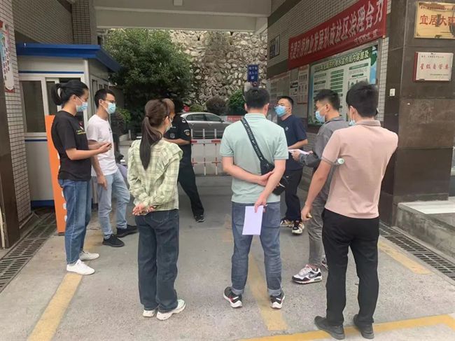 亿博电竞 亿博官网齐心抗疫雅安环保铁军在前线！(图7)
