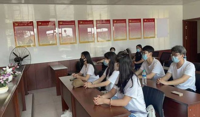 活动 大学生亿博电竞 亿博官网在行动——辽宁省辽宁大学环境学院开展系列科普活动(图1)
