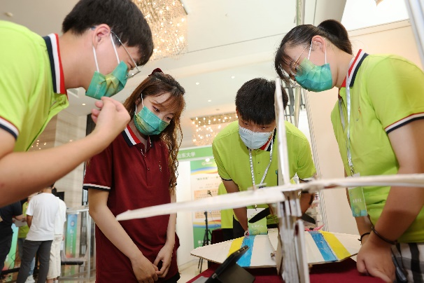 第十五届全国大学生亿博电竞 亿博官网节能减排社会实践与科技竞赛决赛在津举行(图6)
