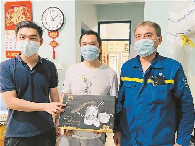 亿博电竞 亿博官网南山又一小区完成“瓶改管”全区年底前实现“清瓶”目标(图1)