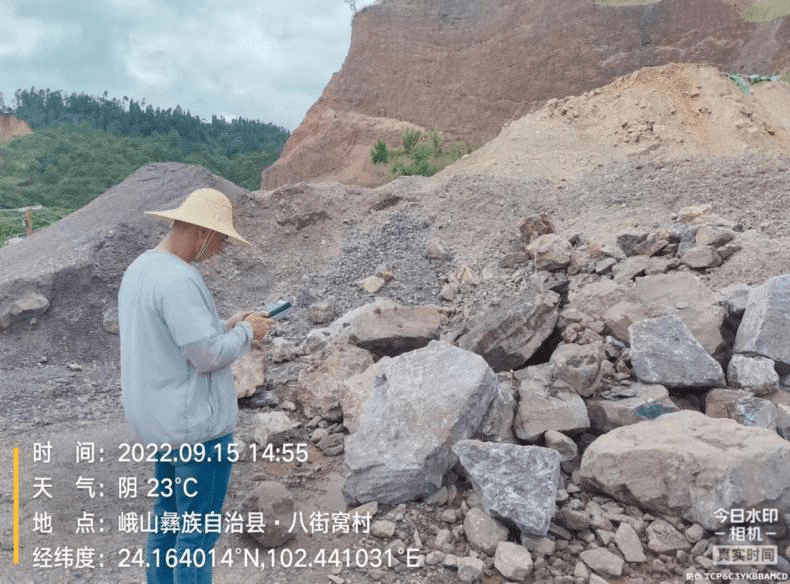 一图一故事丨不畏风雨心系饮水安亿博电竞 亿博官网全(图2)