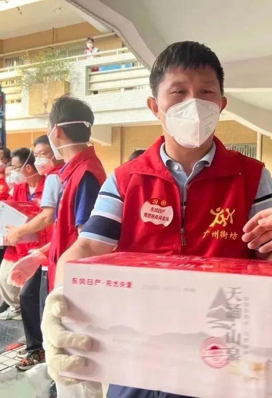 疫情要防住 订单要亿博电竞 亿博官网保障 员工要安全(图5)