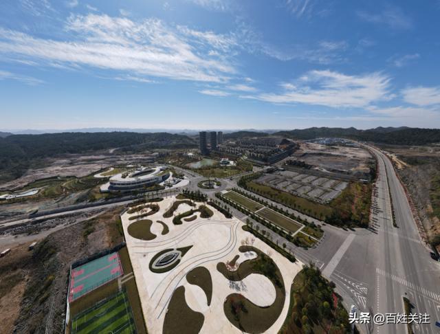 传统行业搭上数字化快车施工现场变“智慧亿博电竞 亿博官网工厂”(图1)