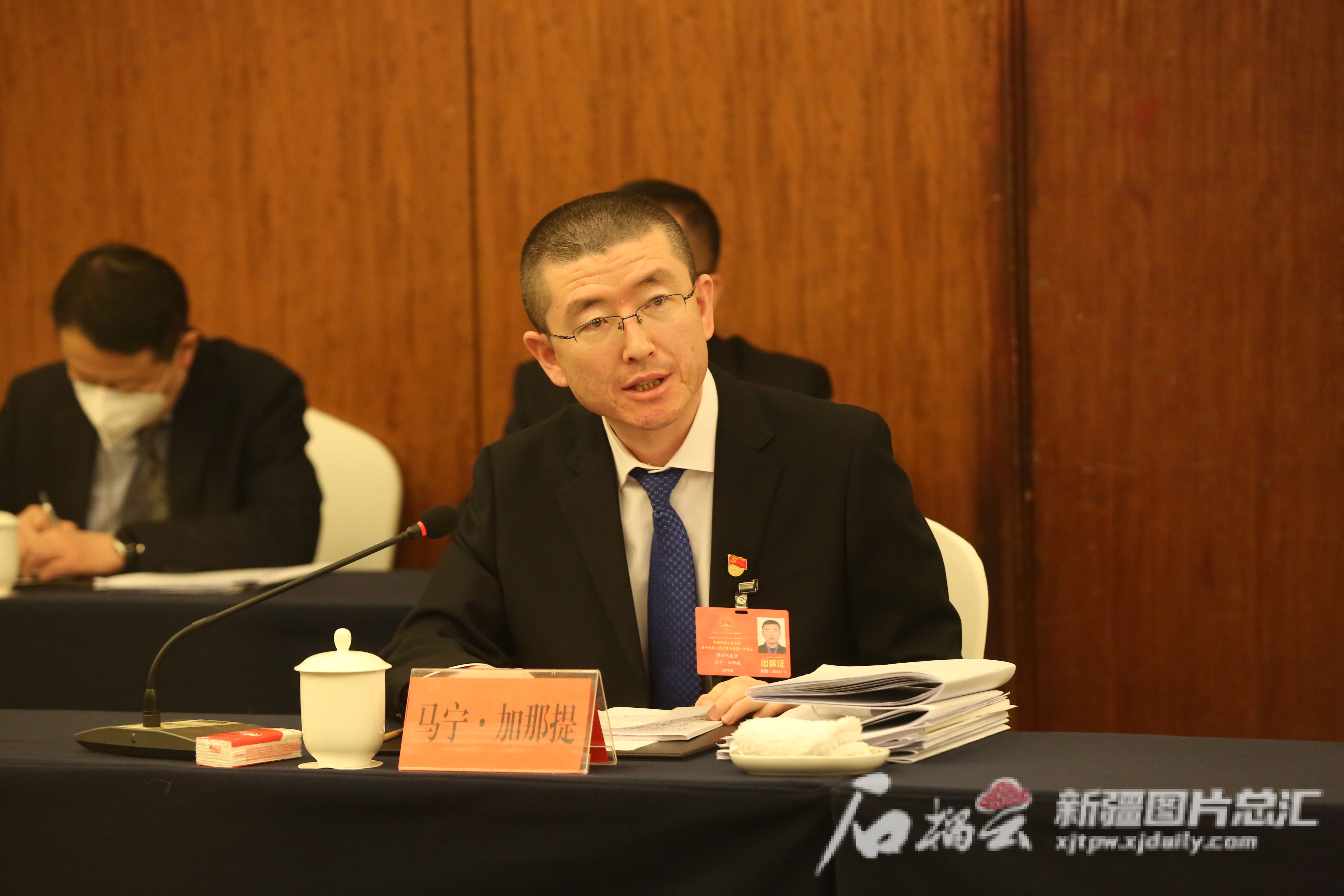 绿色转型：节能减排低碳是高质量发展亿博电竞 亿博官网的必由之路(图1)