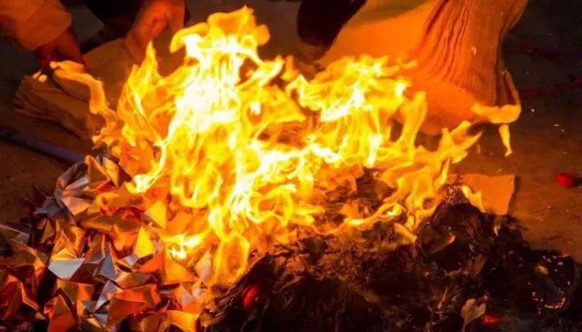 亿博电竞 亿博官网有奖互动｜绿色低碳迎兔年之绿色祭祀(图2)