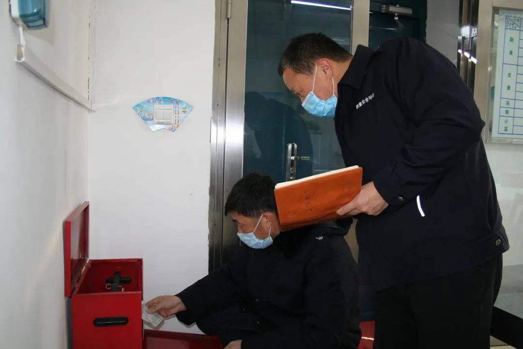 物资供应站三把“安全锁”牢牢守住安全环亿博电竞 亿博官网保底线(图1)