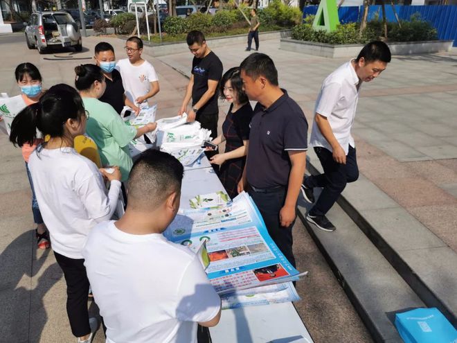 亿博电竞 亿博官网【聊微话赢奖品】美丽中国我是行动者一起来说说你的环保心得吧！(图1)