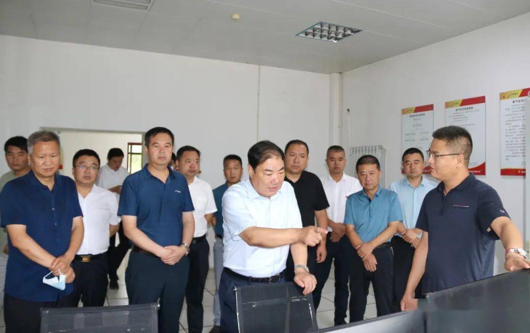 亿博电竞 亿博官网王文全调研工业企业发展、安全生产和生态环境保护等工作(图2)