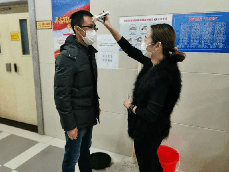 亿博电竞 亿博官网疫情防控常态化 个人防护不松懈(图5)
