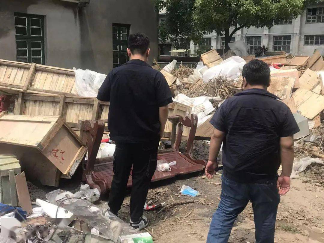 亿博电竞 亿博官网抗洪抢险保生产安全与环保部：开展灾后隐患排查治理 为复工复产保驾护航(图2)