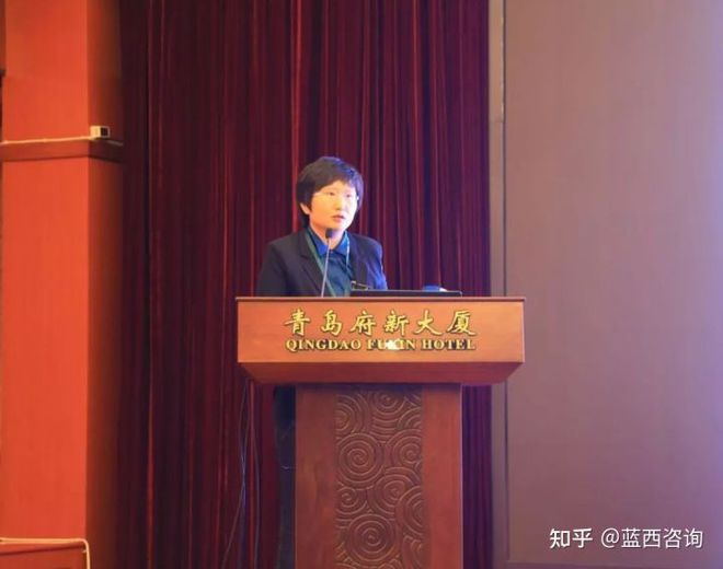 亿博电竞 亿博官网Chemtalk第八期 李迪 化工行业洗牌 调整工具是安全 环保的合规性(图1)