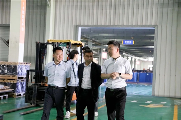 强强联合 四季沐歌与哈尔滨工业大学合作签约亿博电竞 亿博官网(图7)