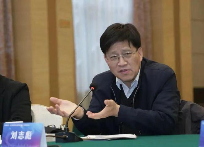 亿博电竞 亿博官网分析了中国50家“灯塔工厂”之后知名学者做了这样一份报告(图1)