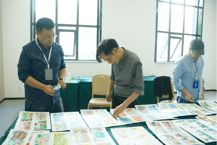 亿博电竞 亿博官网佳作赏析 来啦！第九届环保四联漫画市级一等奖作品欣赏集锦（一）(图2)