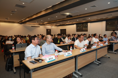 亿博电竞 亿博官网第六届上海国际HSE管理创新论坛举办聚焦构建新形势下健康、安全、环境三位一体的管理体系(图3)