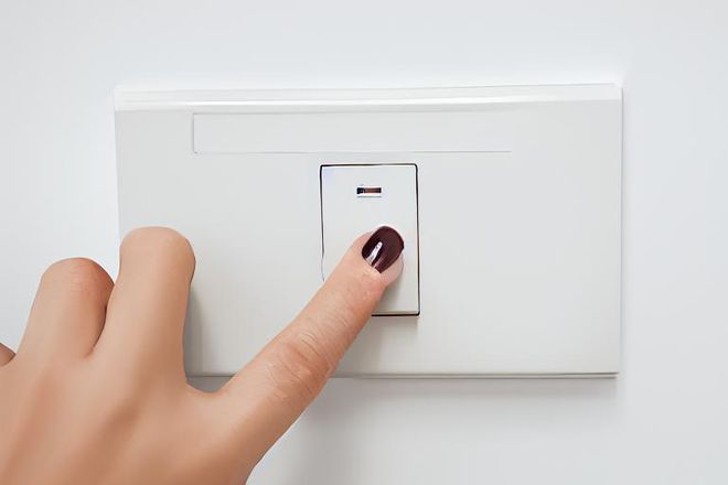 冬季8个节约用电小技巧低碳生亿博电竞 亿博官网活从你我开启(图1)