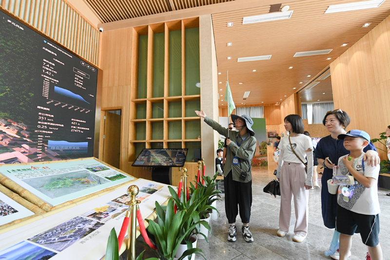 亿博电竞 亿博官网全面深化改革十年间·低碳发展新赛道(图19)