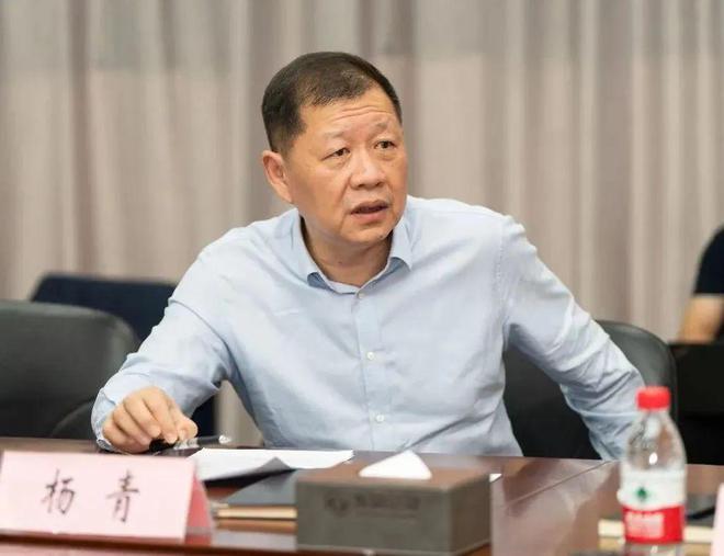 东风公司安全生产与节能环保委员会会亿博电竞 亿博官网议召开：强化责任担当 全力抓好安全环保工作(图2)