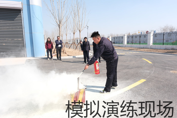 亿博电竞 亿博官网济南水务集团团委用直播吹响植树“集结号”_泉城新闻_大众网(图9)