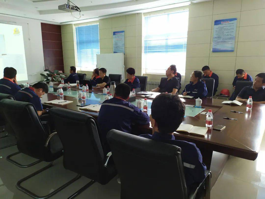 安全谋发展任重而道远 ——亿嘉集团安全环保委员会202亿博电竞 亿博官网0年中工作会议(图3)