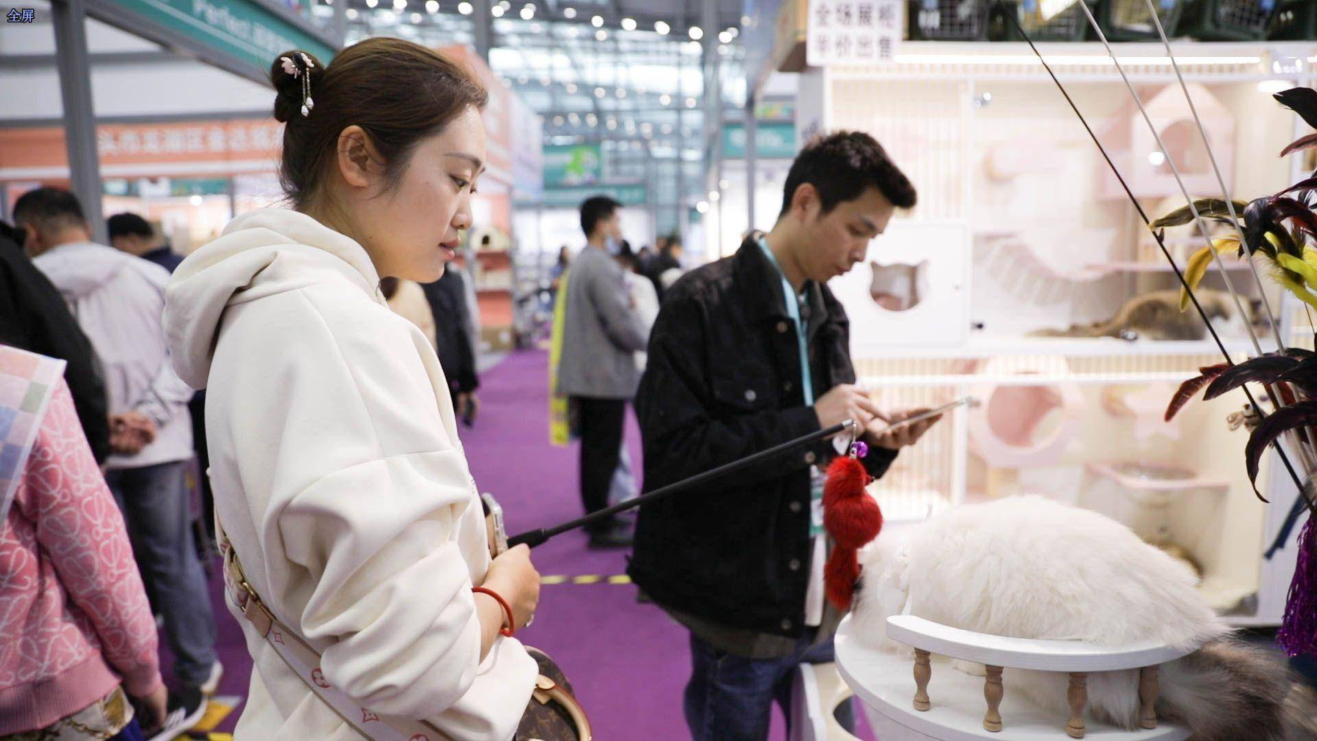 聚焦环保、安全、健康……深企携天然植物纤维环保猫砂亮相深宠展亿博电竞 亿博官网(图2)