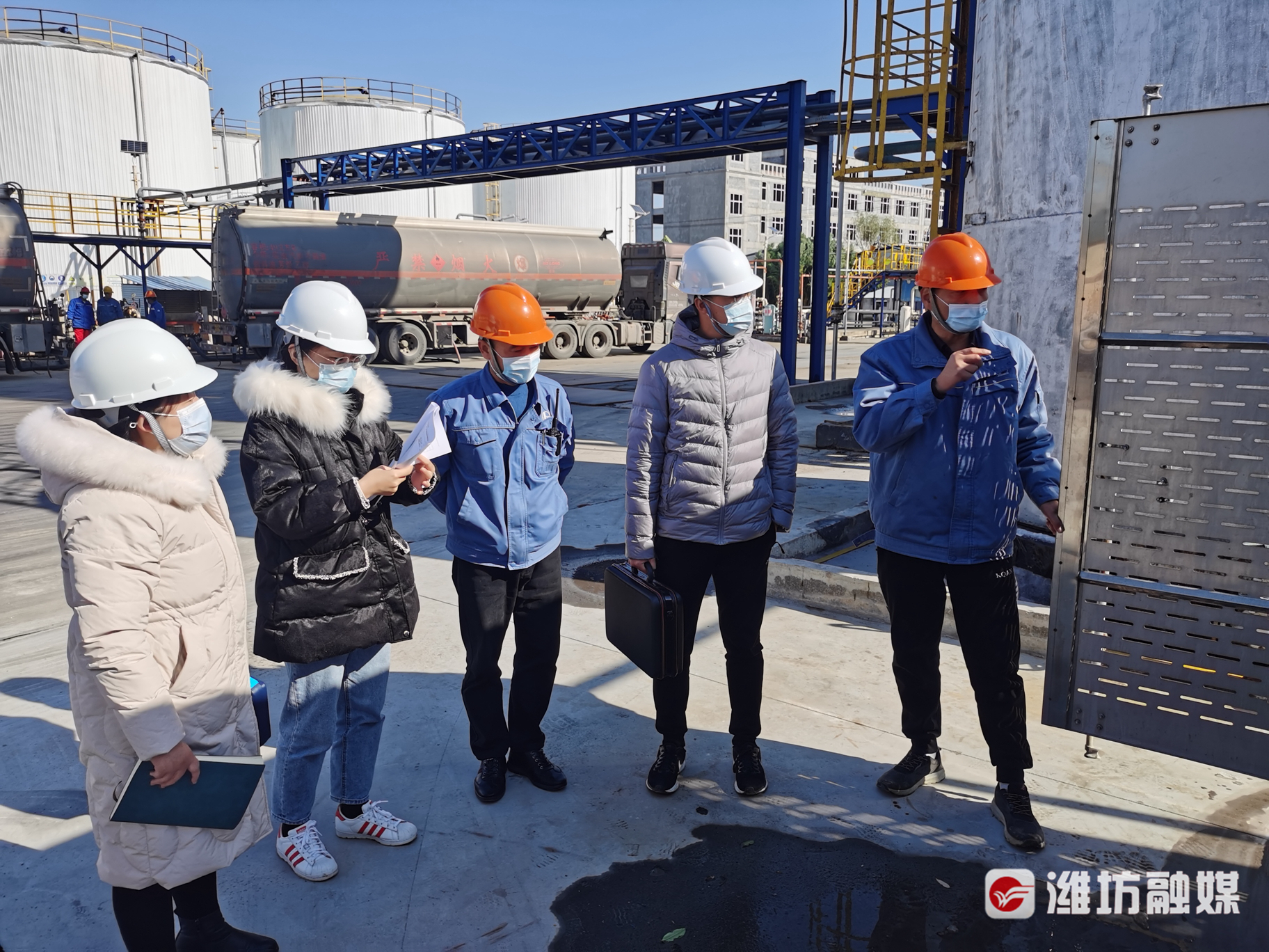 安全环保“双管家”亿博电竞 亿博官网进企业撑起“绿色保护伞”(图1)