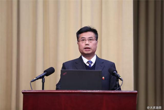大庆油田开年第一会敲下“安全锤”打亿博电竞 亿博官网响“环保战”(图4)