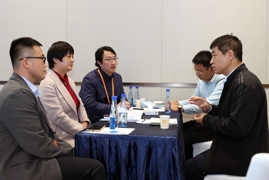 亿博电竞 亿博官网博士后创业：推开实验室的“玻璃门”(图3)