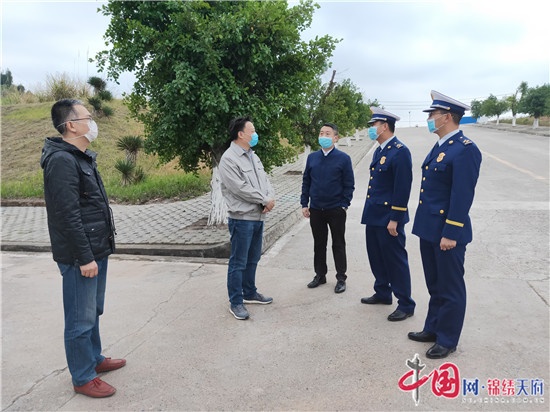 大英消防落实“十六字”方针 护航易燃易爆企业复工复产 - 区县动态 - 中国网·锦绣天府亿博电竞 亿博官网(图3)