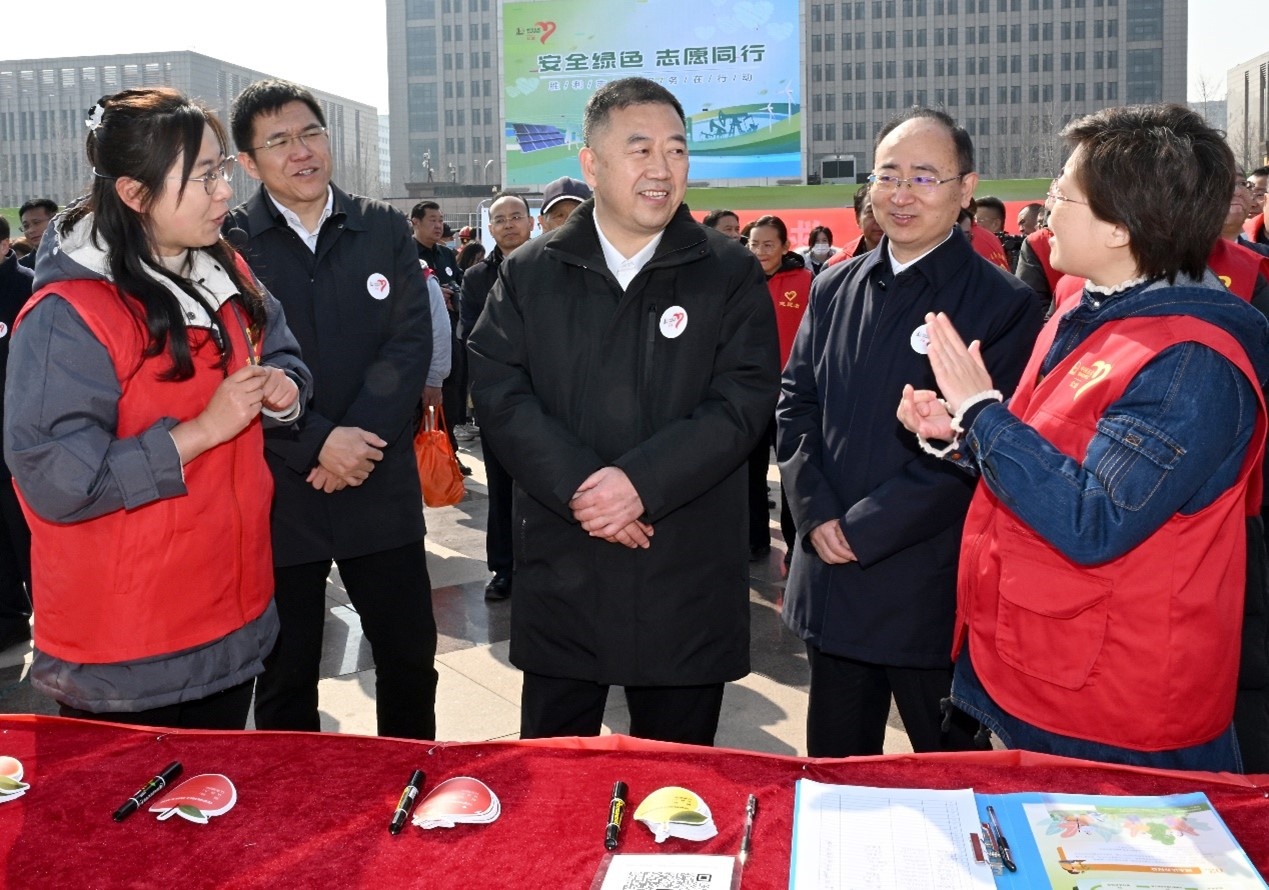 亿博电竞 亿博官网胜利油田聚焦安全绿色开展系列志愿服务(图2)
