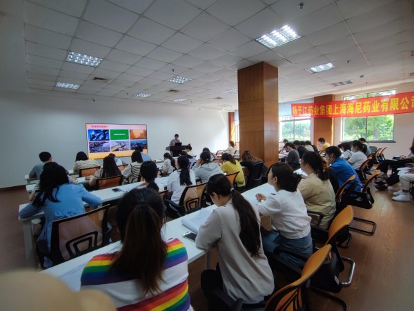 亿博电竞 亿博官网人人讲安环个个会应急——海尼药业安全月(图2)