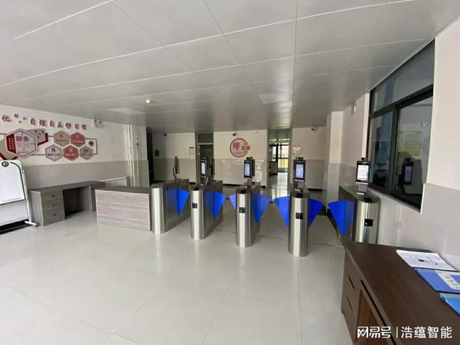 亿博电竞 亿博官网闸机补光灯生产厂家：打造智能安全通行系统(图1)