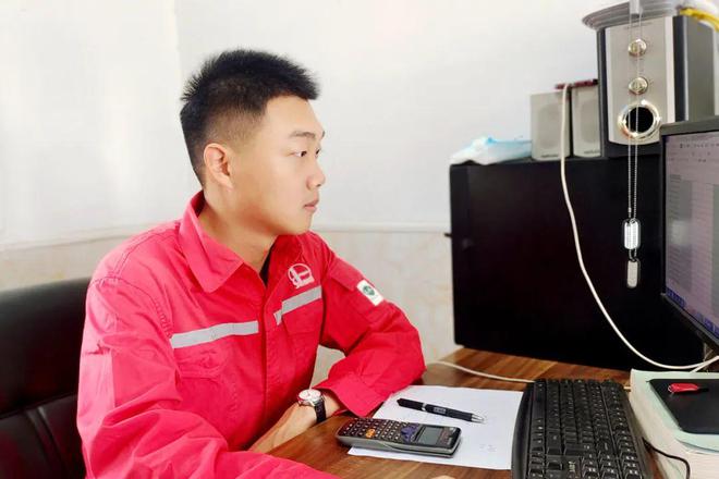 “十大亿博电竞 亿博官网杰出青年”评选开始啦！(图19)